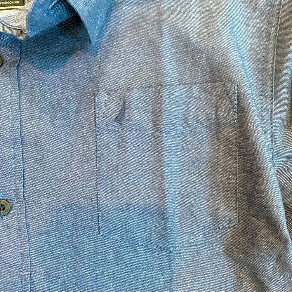 Nautica Button-Down Collared Navy Blue ColorBlock Untuck Shirt Boy’s XL NWT - Picture 7 of 10